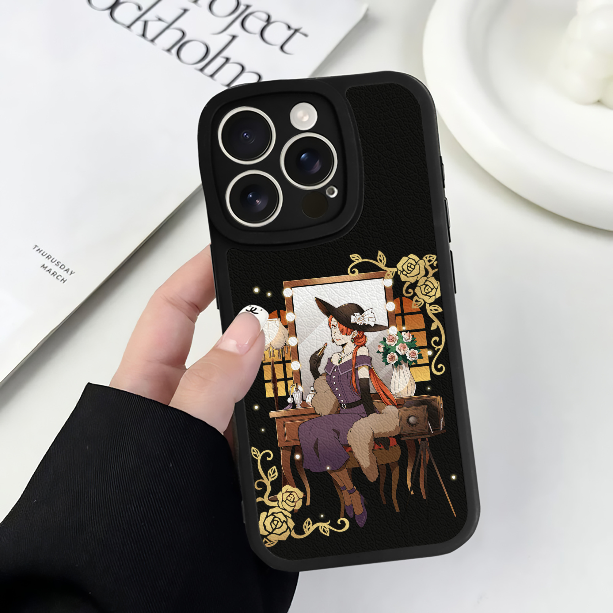 （画像用） 文豪ストレイドッグス Bungo Stray Dogs 【iPhone 16シリーズ対応】シリコンスマホケース（レザー調） 材質：シリコン